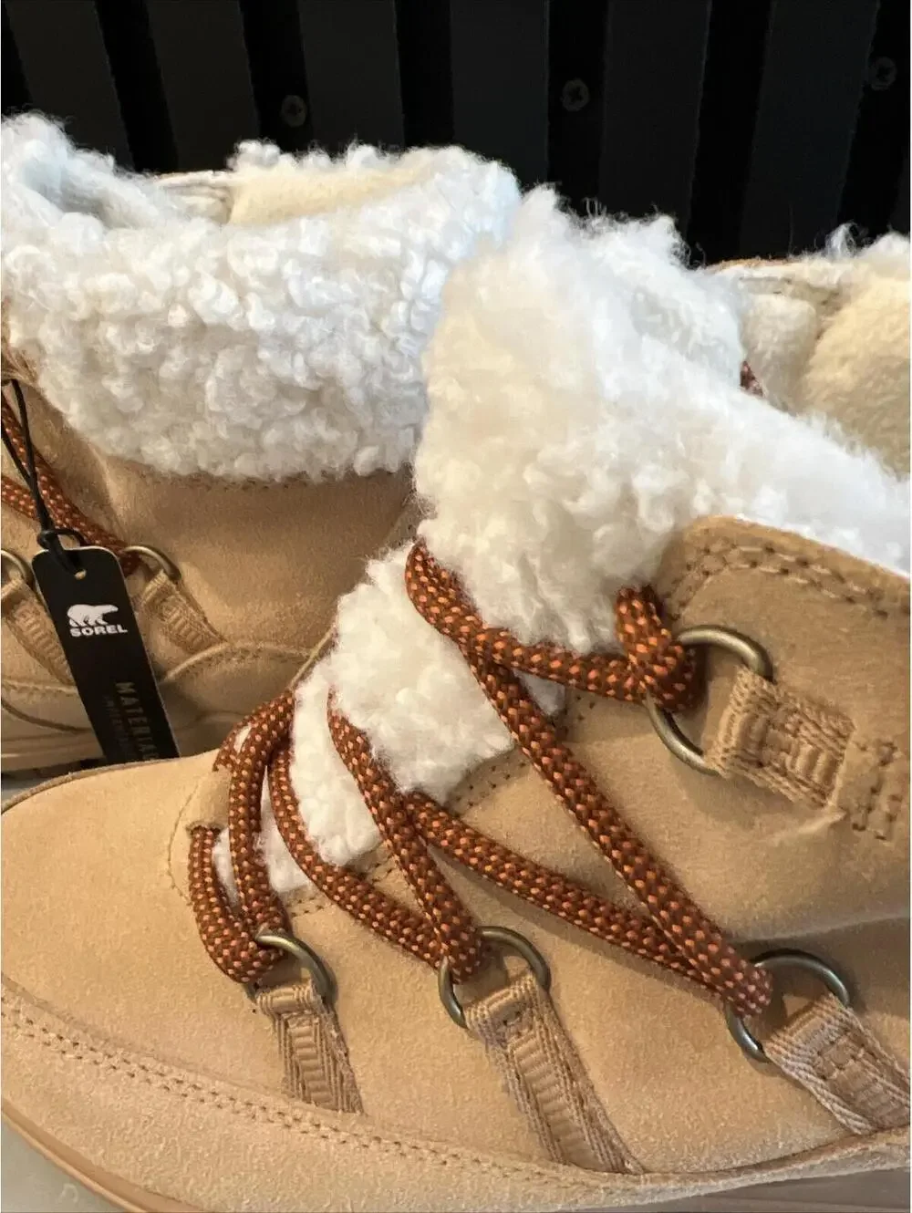 SOREL $160 WOMEN'S EVIET COZY LACE BOOTIE Size 7 - Picture 3 of 7